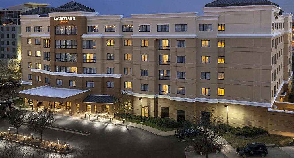 Courtyard By Marriott Newark Elizabeth Hotel Exterior photo